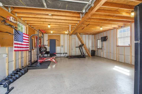 $260,000 | 1018 Princeton Place, Cleburne, TX 76033