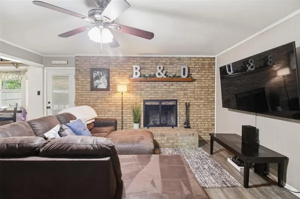 $260,000 | 1018 Princeton Place, Cleburne, TX 76033