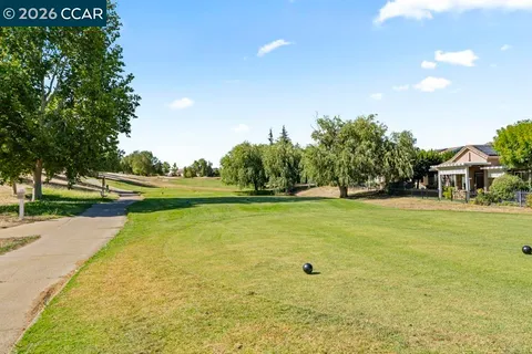 $525,000 | 1641 Regent Drive, Brentwood, CA 94513