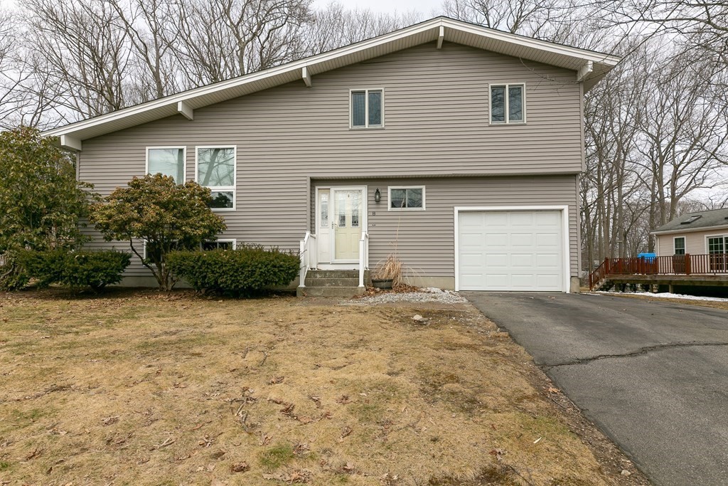 8 Elizabeth Road Milford, MA 01757 - Photo 1 of 33 Gallery Image 1
