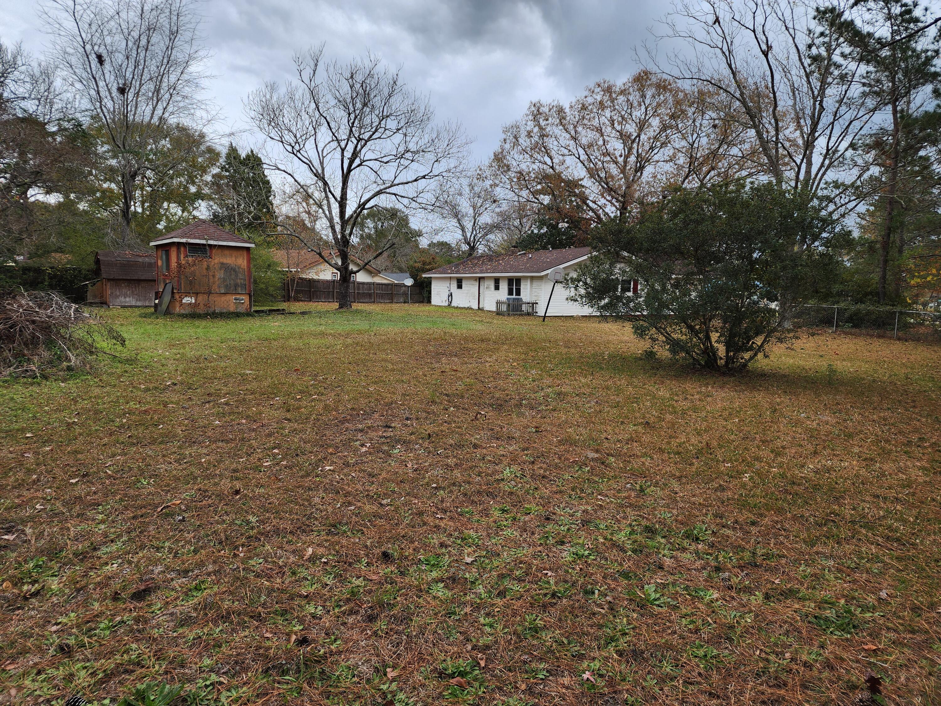 135 State Rd S-8-922 Moncks Corner, SC 29461 - Photo 3 of 5 Tons of Space