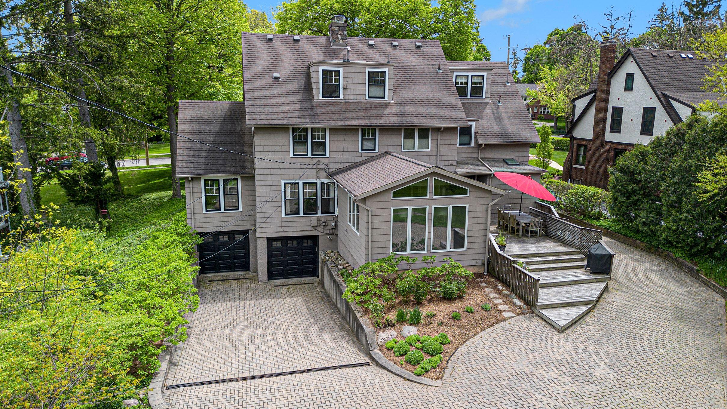 2105 Devonshire Road Ann Arbor, MI 48104 - Photo 75 of 86 065_file_2876