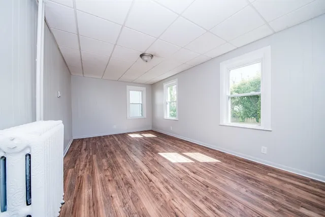 $2,600 | 1 Warwick Street, New Bedford, MA 02740