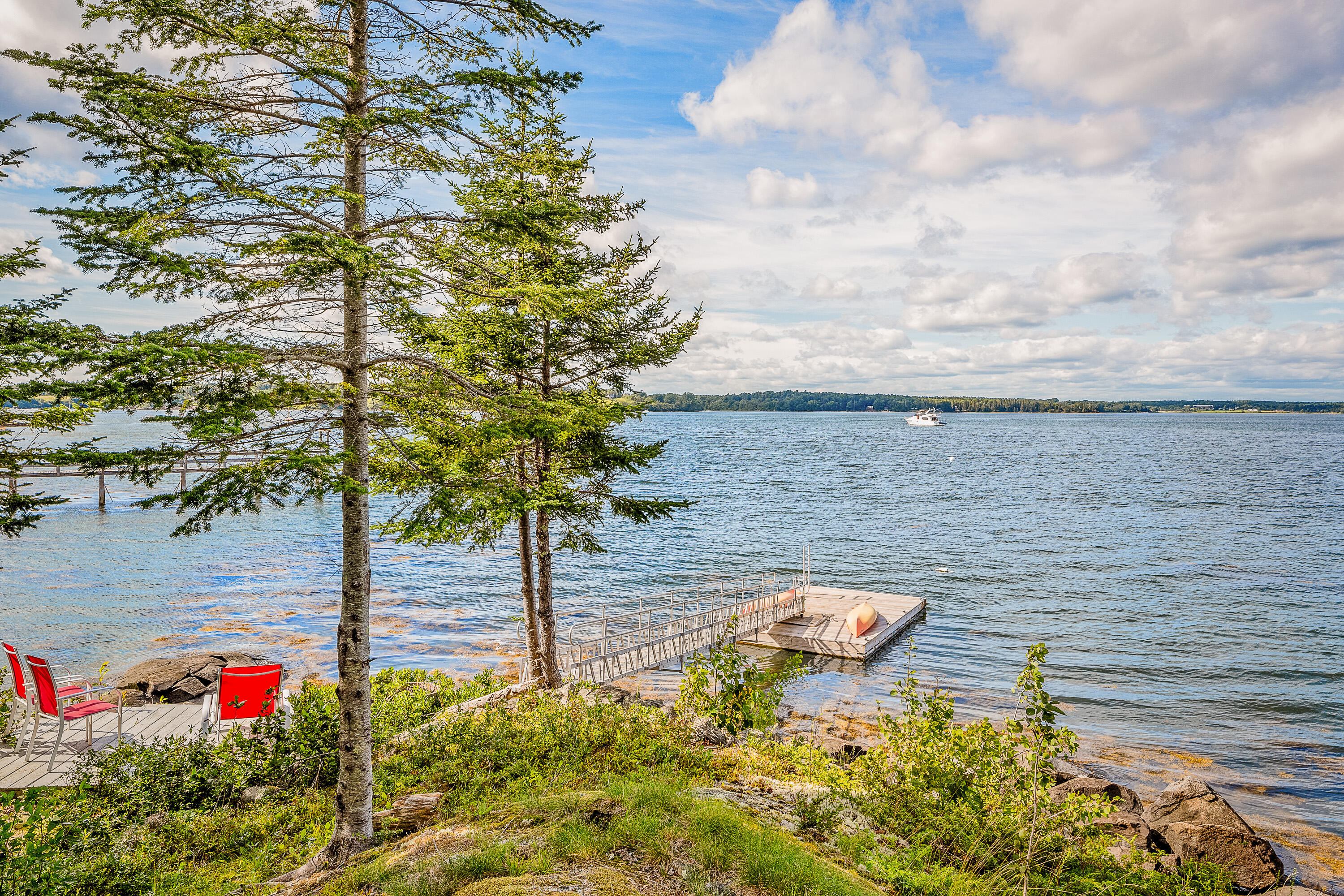 173 Otis Point Road Tenants Harbor, ME 04860 - Photo 35 of 40 06_173OtisPoint_S_print