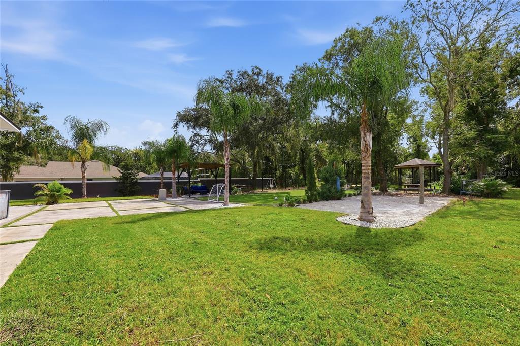 416 West Socrum Loop Road Lakeland, FL 33809 - Photo 50 of 58 Gallery Image 50