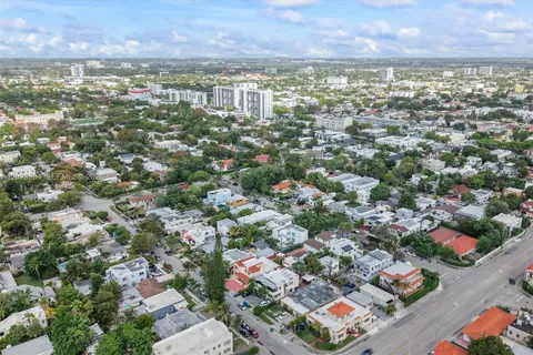 $1,250,000 | 1727 Southwest 11th Terrace, Miami, FL 33135