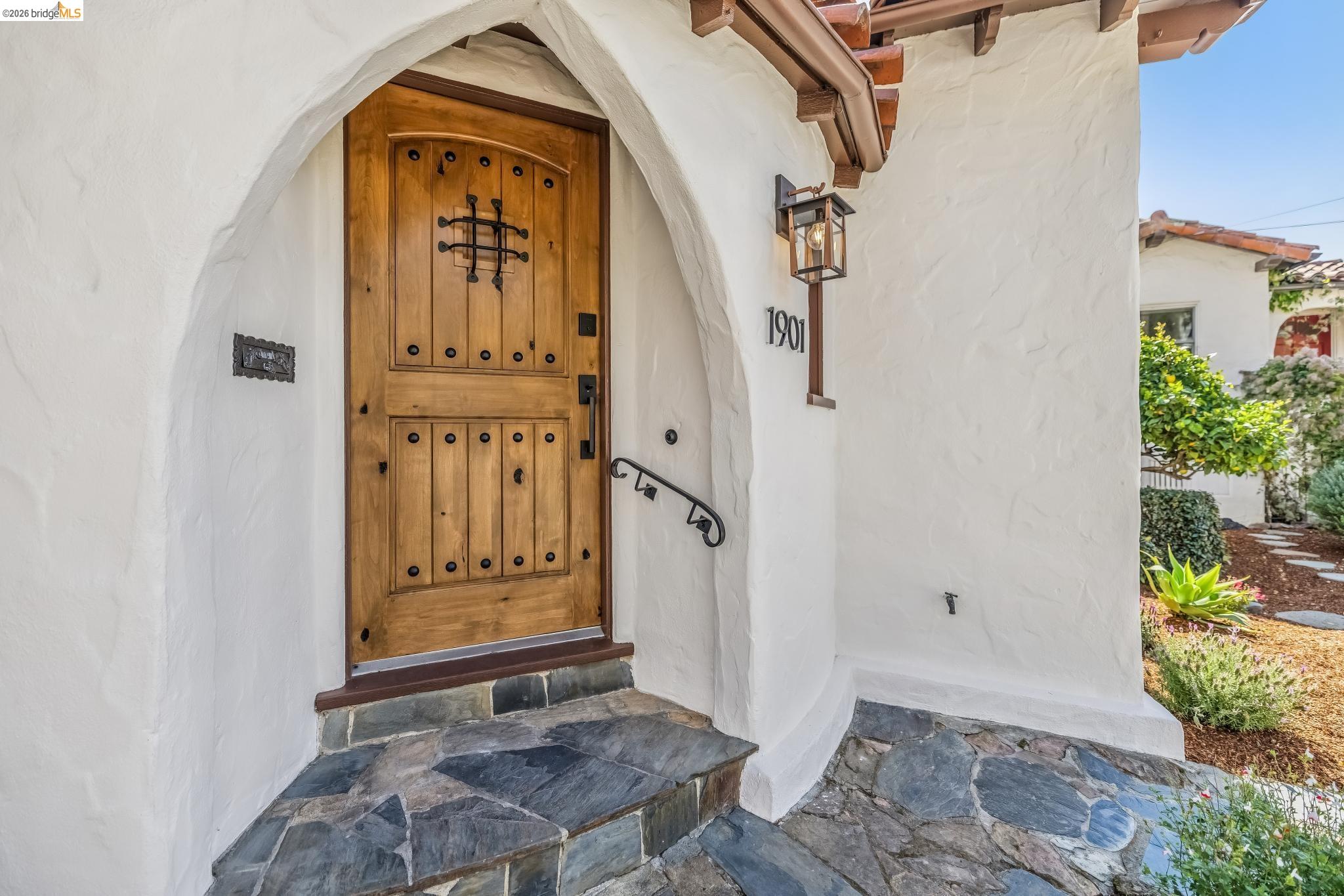 1901 Clemens Road Oakland, CA 94602 - Photo 5 of 72 Gallery Image 5