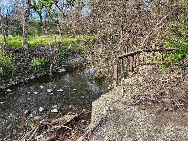 $350,000 | 109 Sycamore Valley Road, Chico, CA 95973