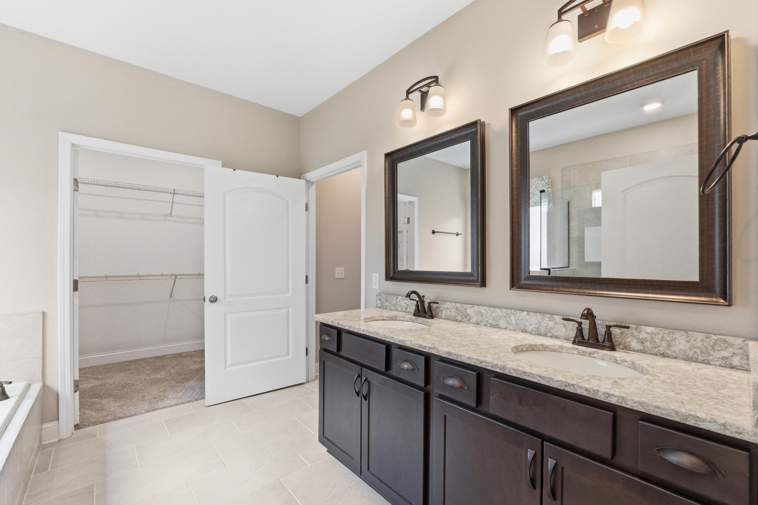 1483 Buttonwood Loop Chattanooga, TN 37421 - Photo 36 of 81 dh107129