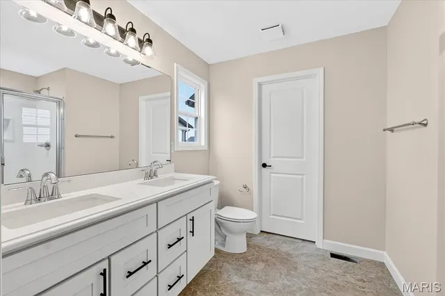 $445,000 | 617 Middletown Court, O'Fallon, IL 62269