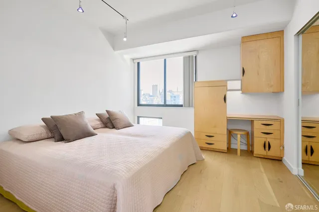 $667,999 | 1 Daniel Burnham Court, Unit 816, San Francisco, CA 94109