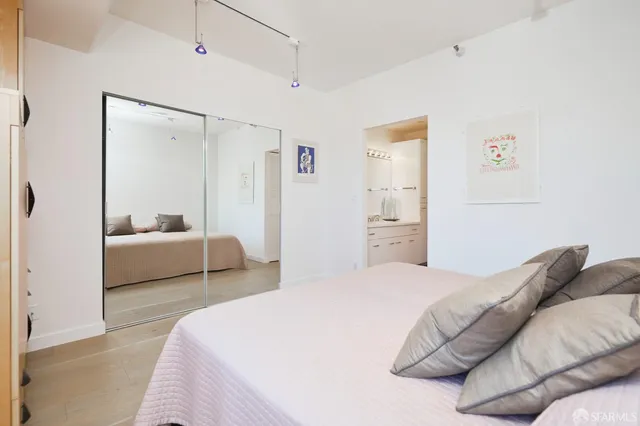 $667,999 | 1 Daniel Burnham Court, Unit 816, San Francisco, CA 94109