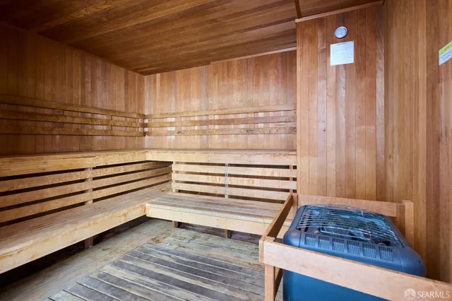 $667,999 | 1 Daniel Burnham Court, Unit 816, San Francisco, CA 94109