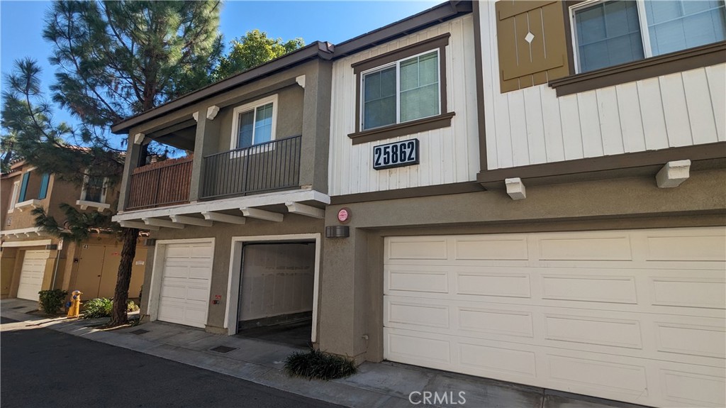 25862 Iris Avenue, Unit B Moreno Valley, CA 92551 - Photo 21 of 23 a view of a car park front of a building