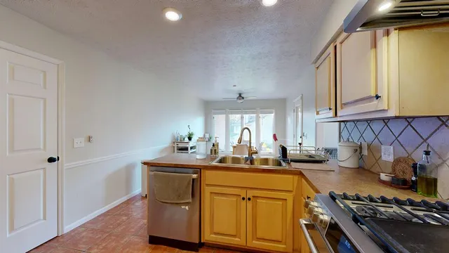 $325,000 | 6697 Springlake Drive, Columbus, GA 31909