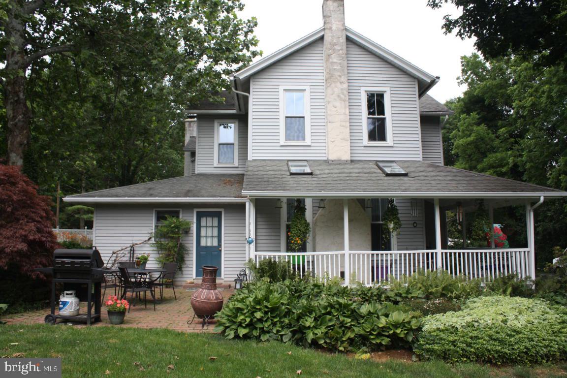 6 Shirley Lane Lititz, PA 17543 - Photo 3 of 23 Gallery Image 3