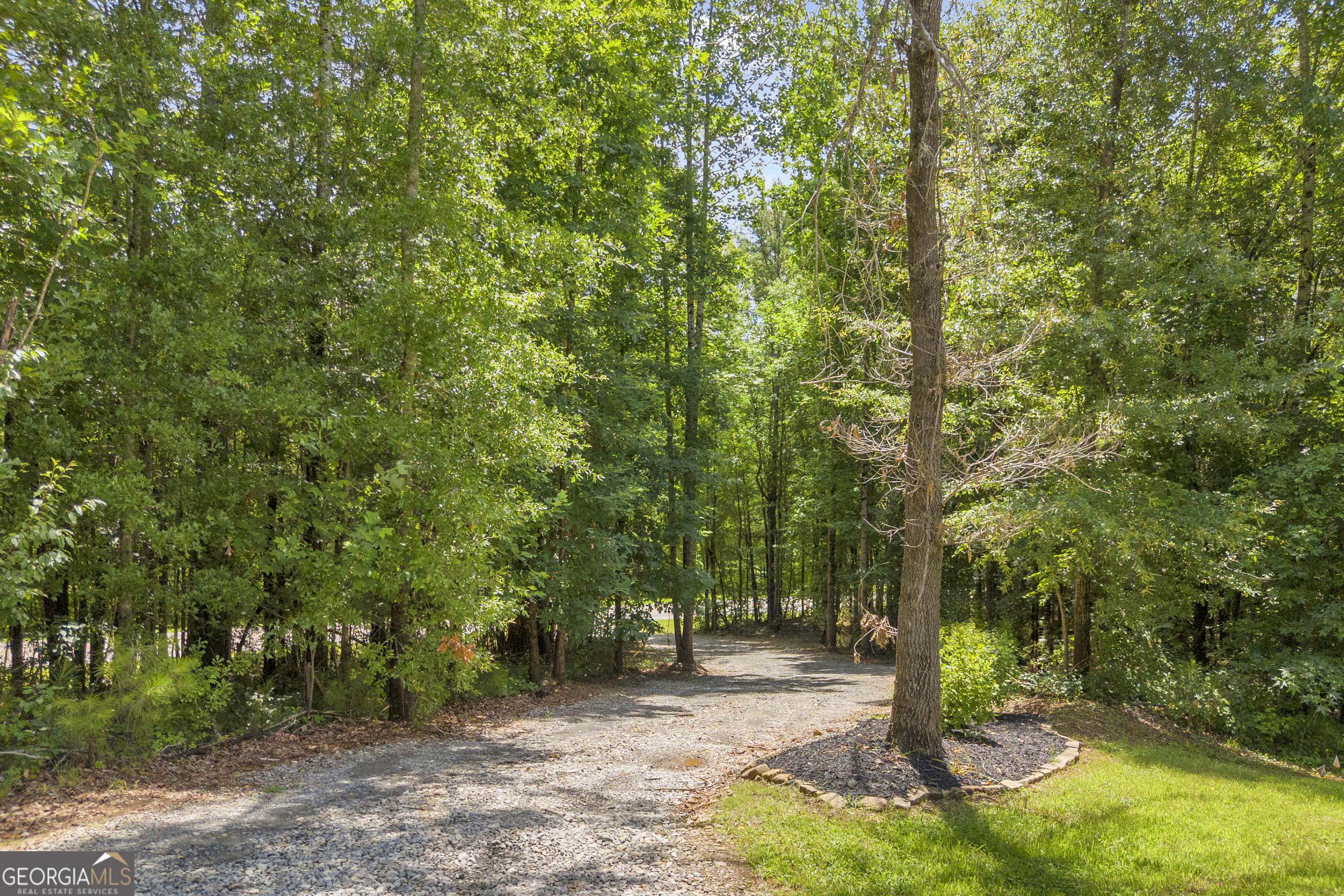 918 Sims Bridge Road Commerce, GA 30530 - Photo 4 of 49
