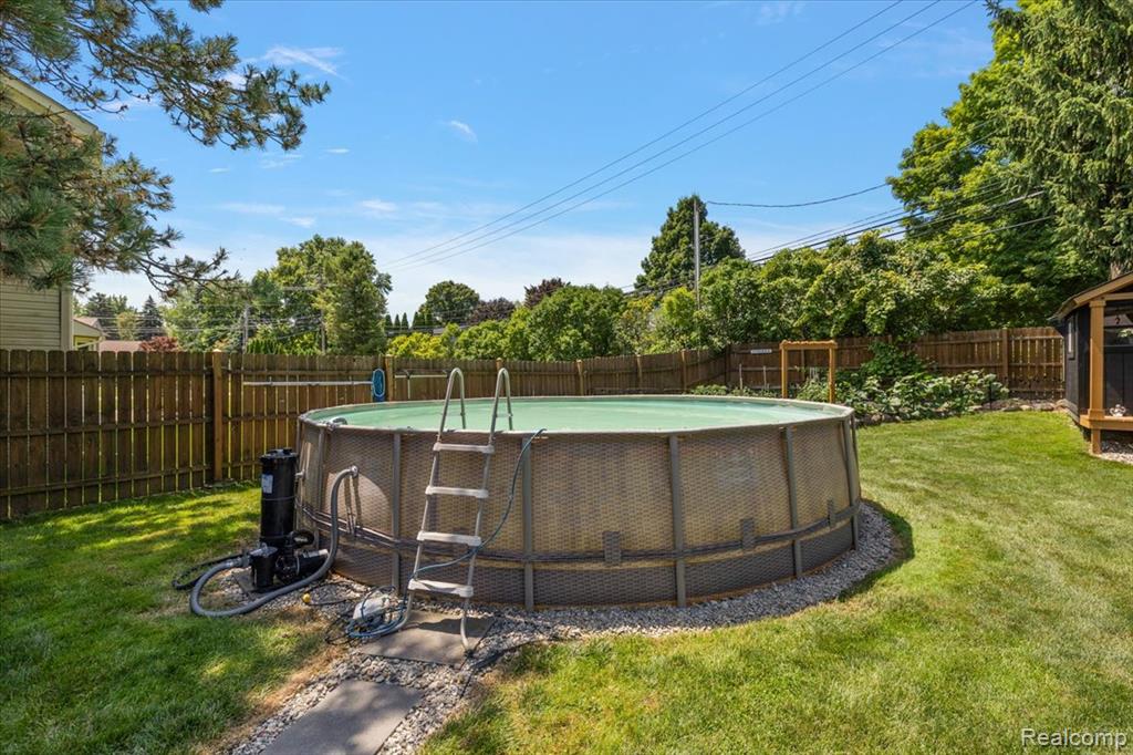 44 Old Perch Road Rochester Hills, MI 48309 - Photo 12 of 55