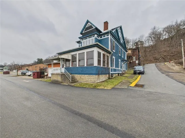 $98,000 | 502 West Liberty Avenue, Charleroi, PA 15022
