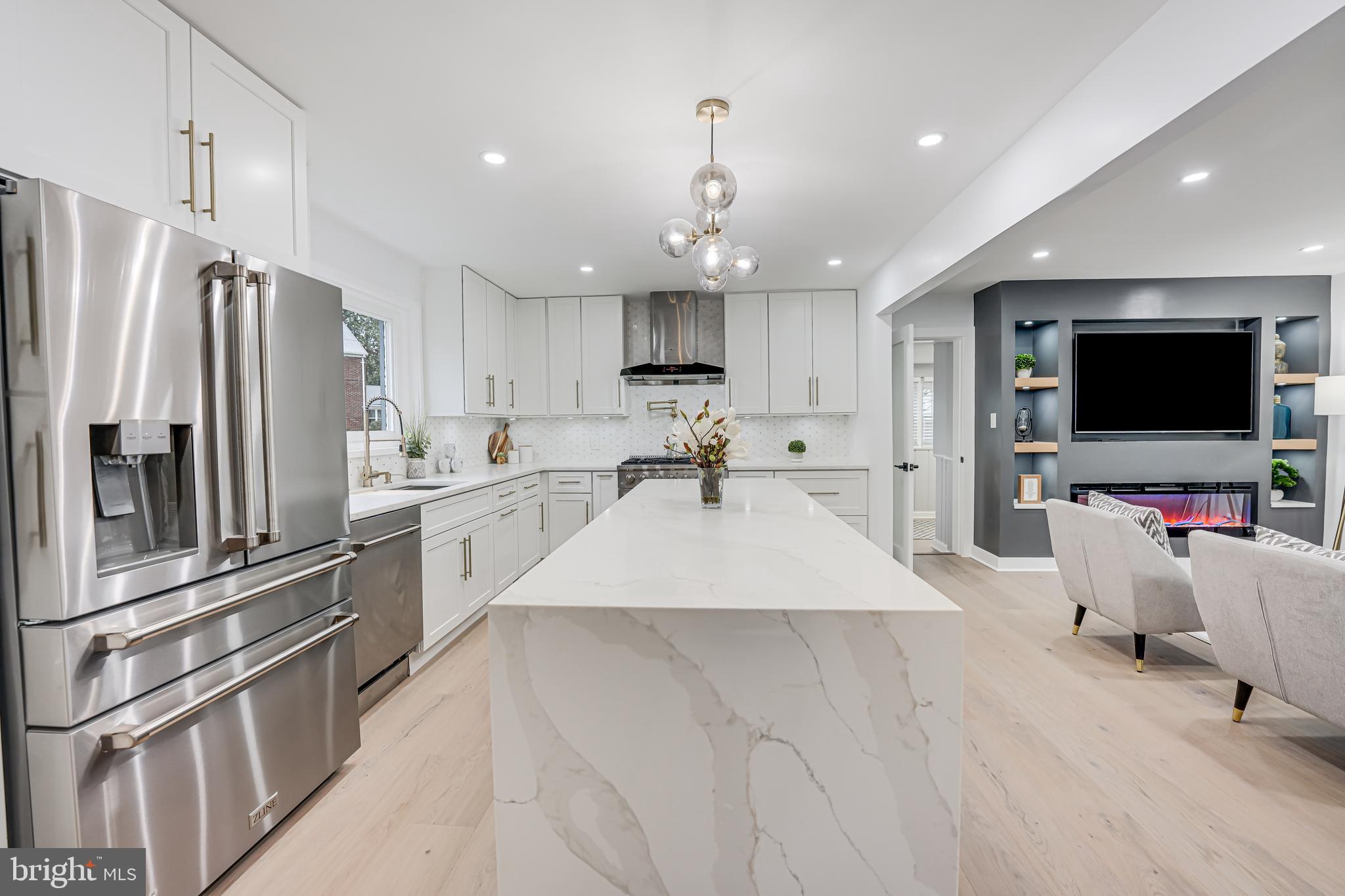 2815 South Arlington Ridge Road Arlington, VA 22202 - Photo 14 of 41