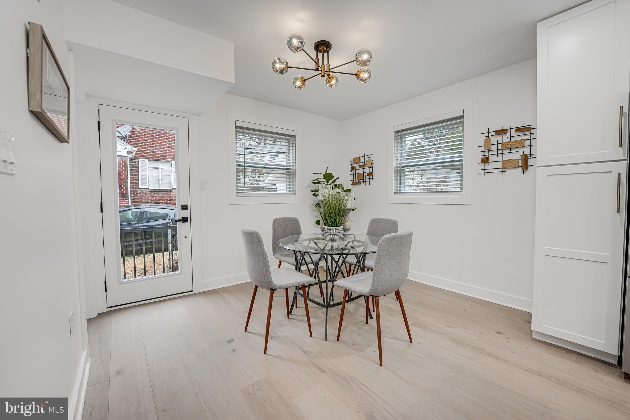 2815 South Arlington Ridge Road Arlington, VA 22202 - Photo 15 of 41