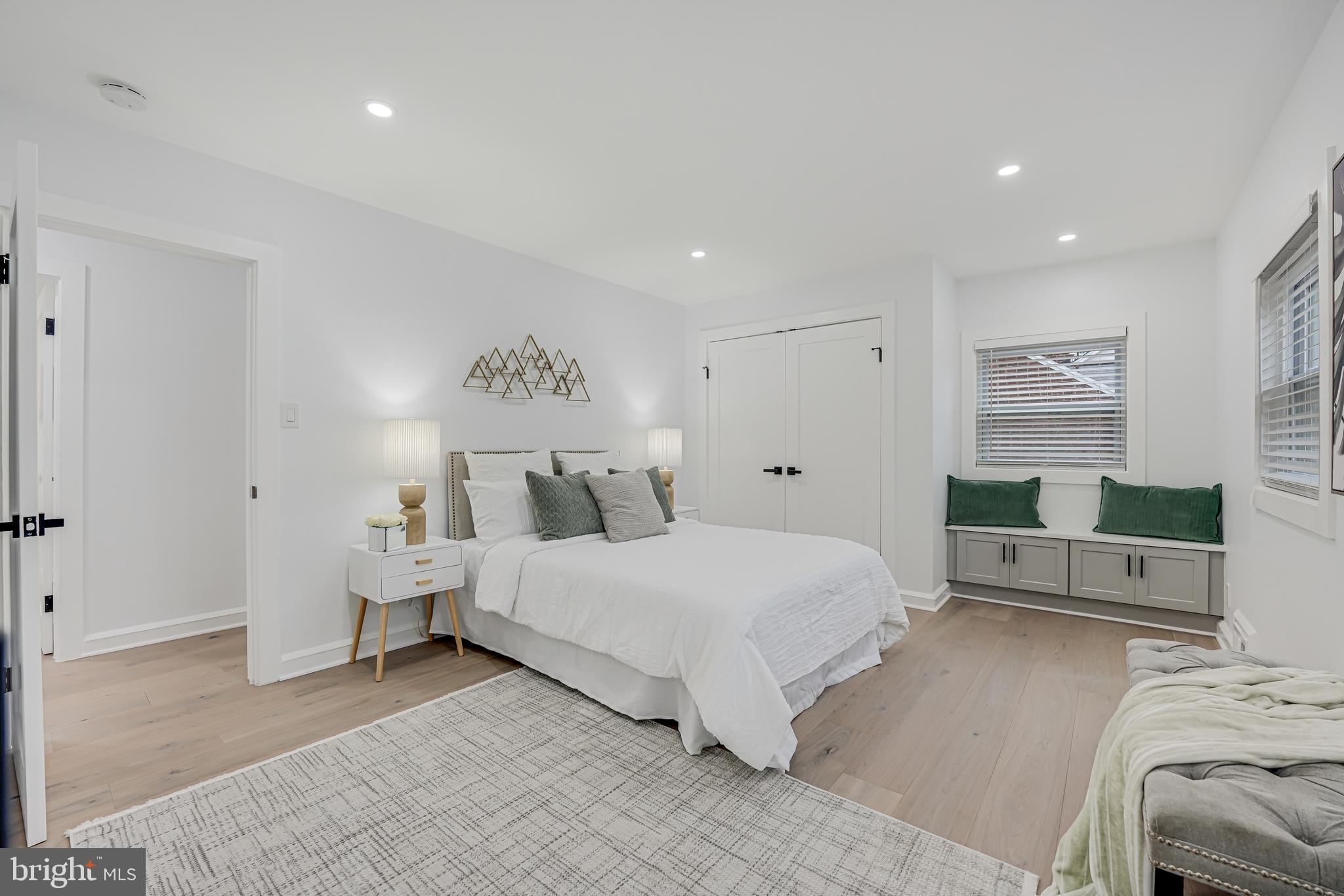 2815 South Arlington Ridge Road Arlington, VA 22202 - Photo 21 of 41