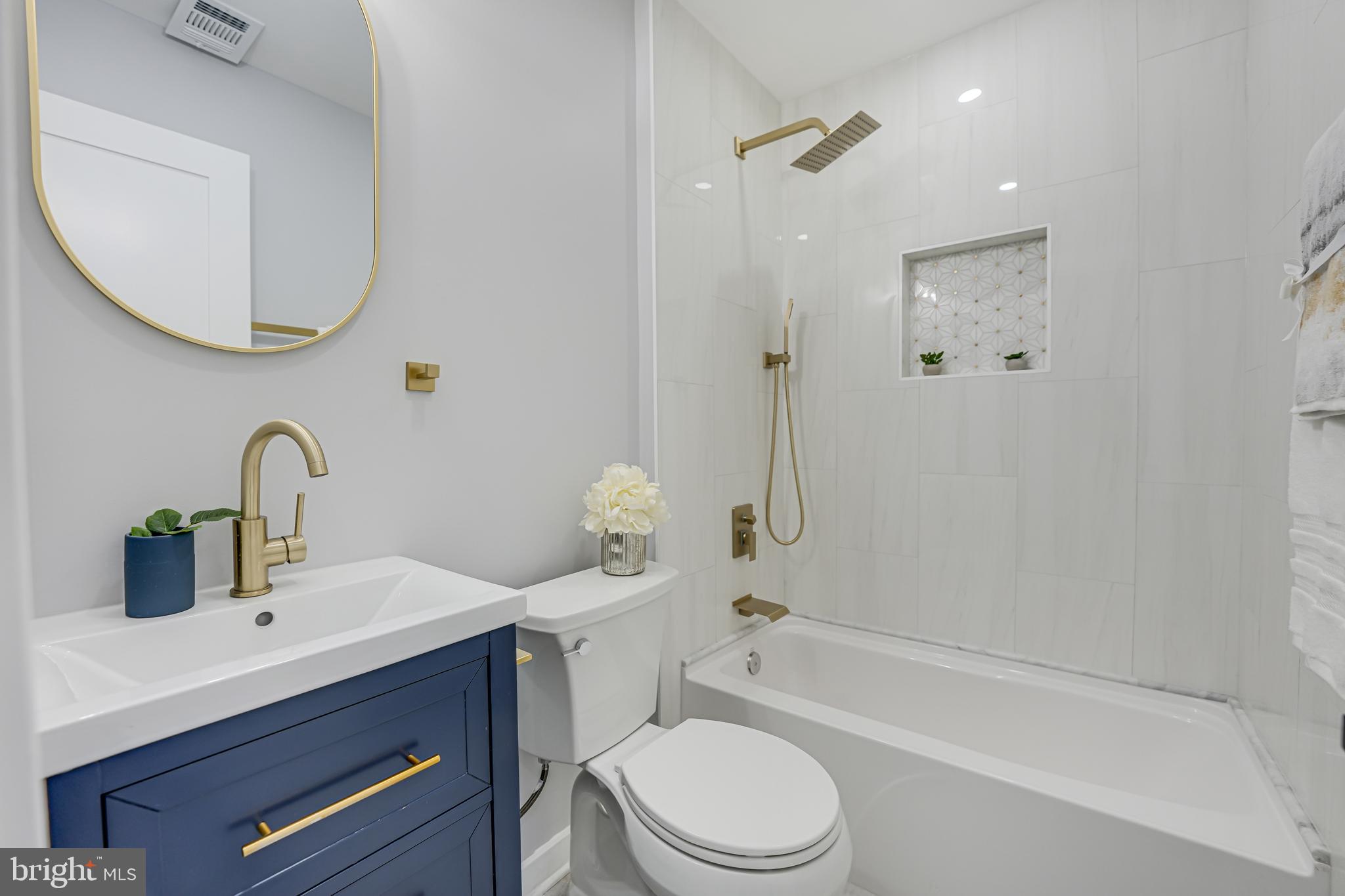 2815 South Arlington Ridge Road Arlington, VA 22202 - Photo 29 of 41