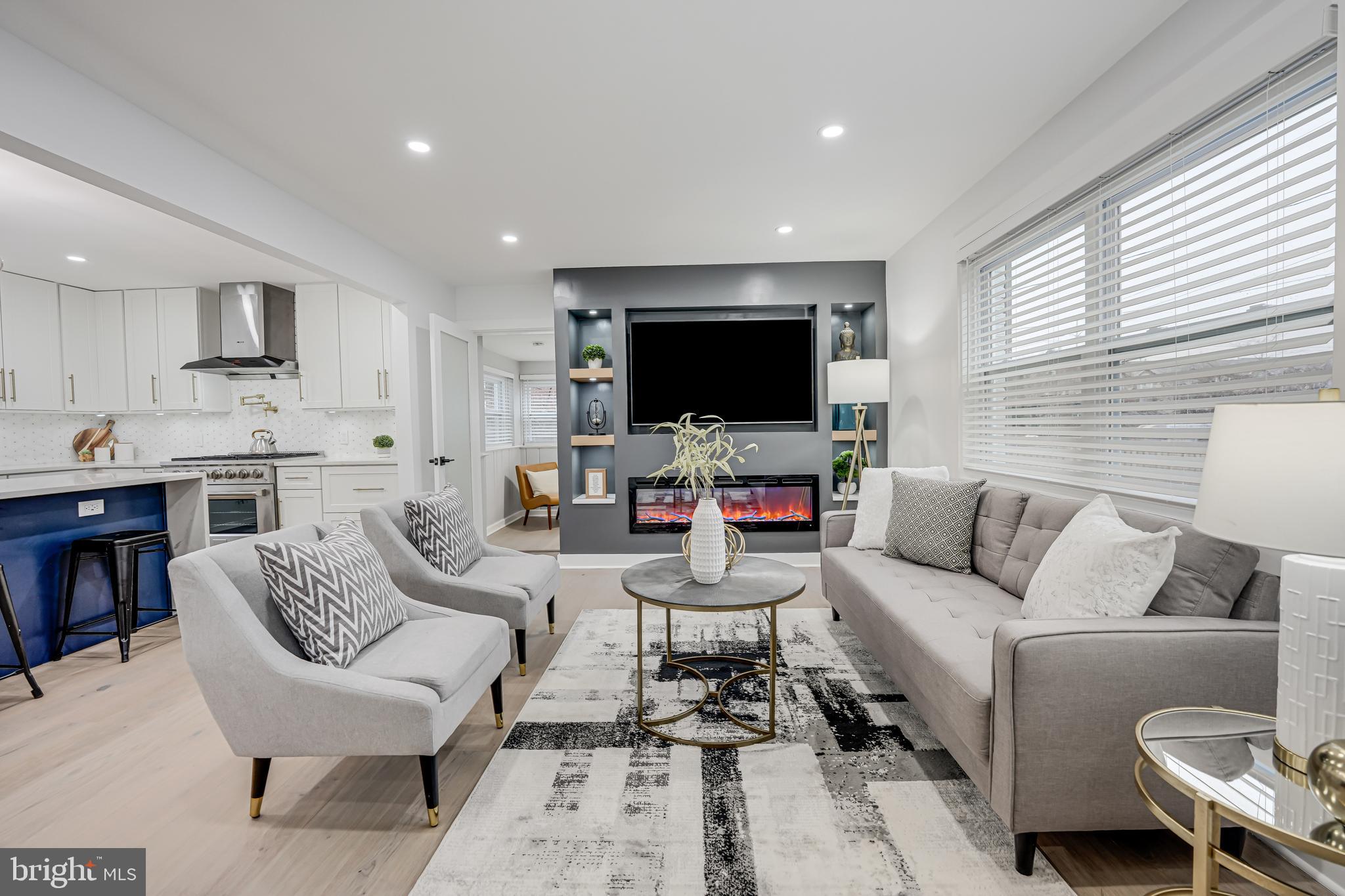 2815 South Arlington Ridge Road Arlington, VA 22202 - Photo 7 of 41