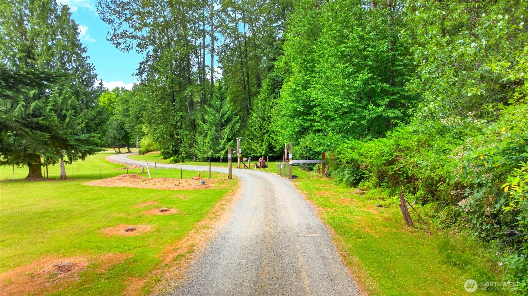 13630 Jordan Road Arlington, WA 98223 - Photo 3 of 30