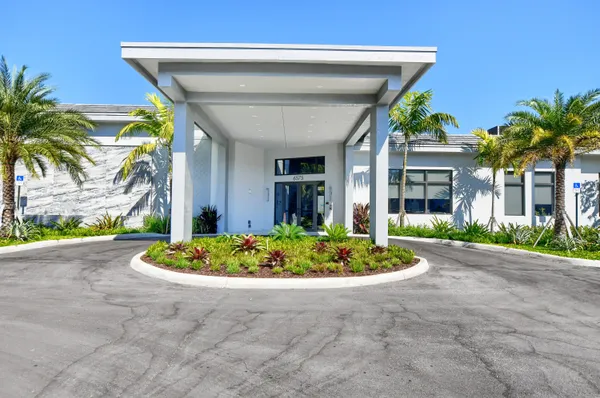 $2,000 | 6675 South Oriole Boulevard, Unit 4030, Delray Beach, FL 33446