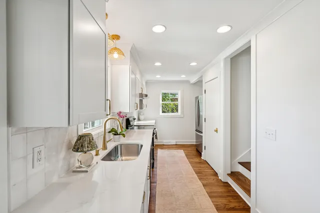 $1,185,000 | 938 Sea Gull Drive, Mount Pleasant, SC 29464