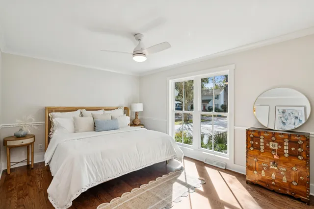 $1,185,000 | 938 Sea Gull Drive, Mount Pleasant, SC 29464