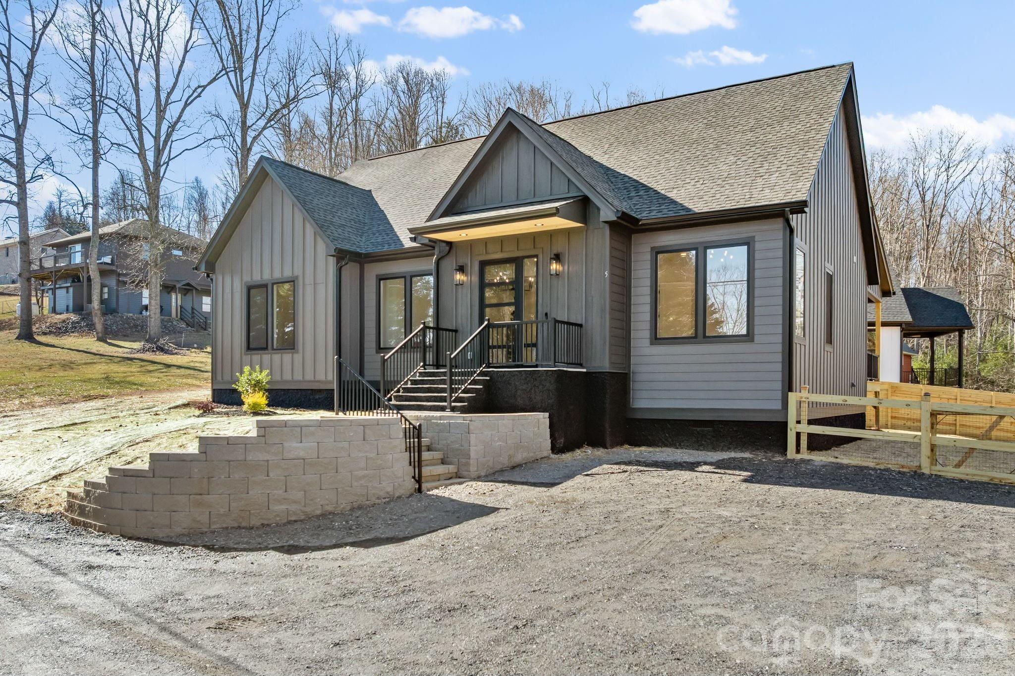 5 Trevs Way Fletcher, NC 28732 - Photo 2 of 40