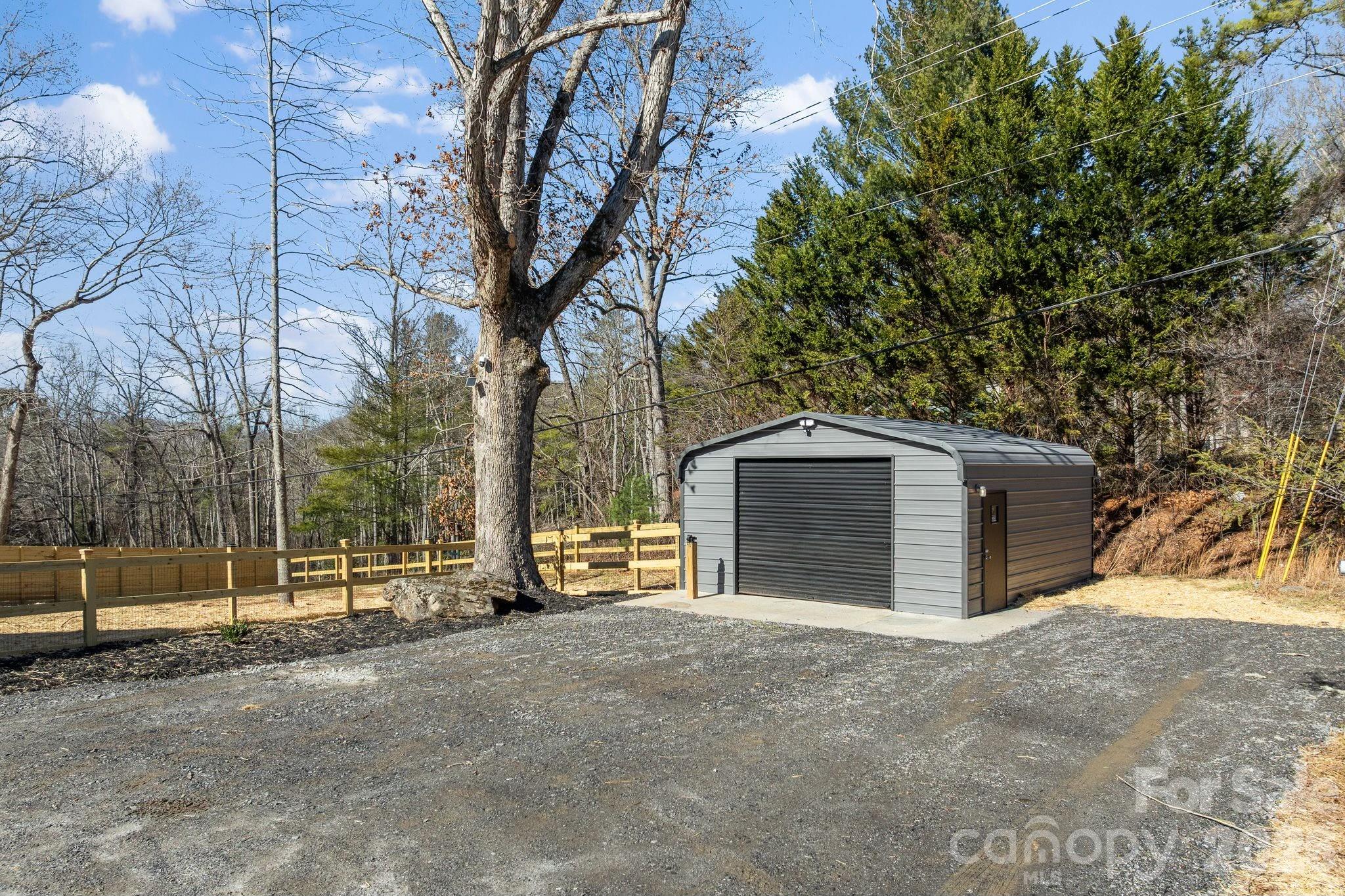 5 Trevs Way Fletcher, NC 28732 - Photo 36 of 40