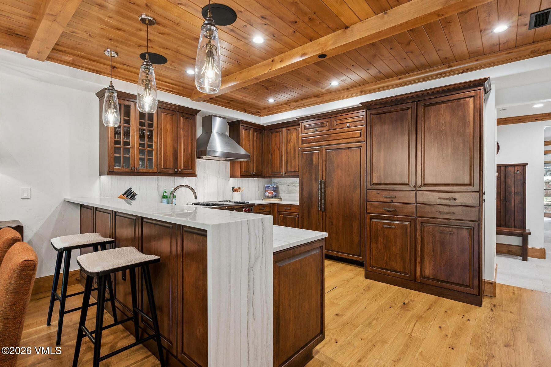 434 South Frontage Road East, Unit 204 Vail, CO 81657 - Photo 11 of 53 Kitchen