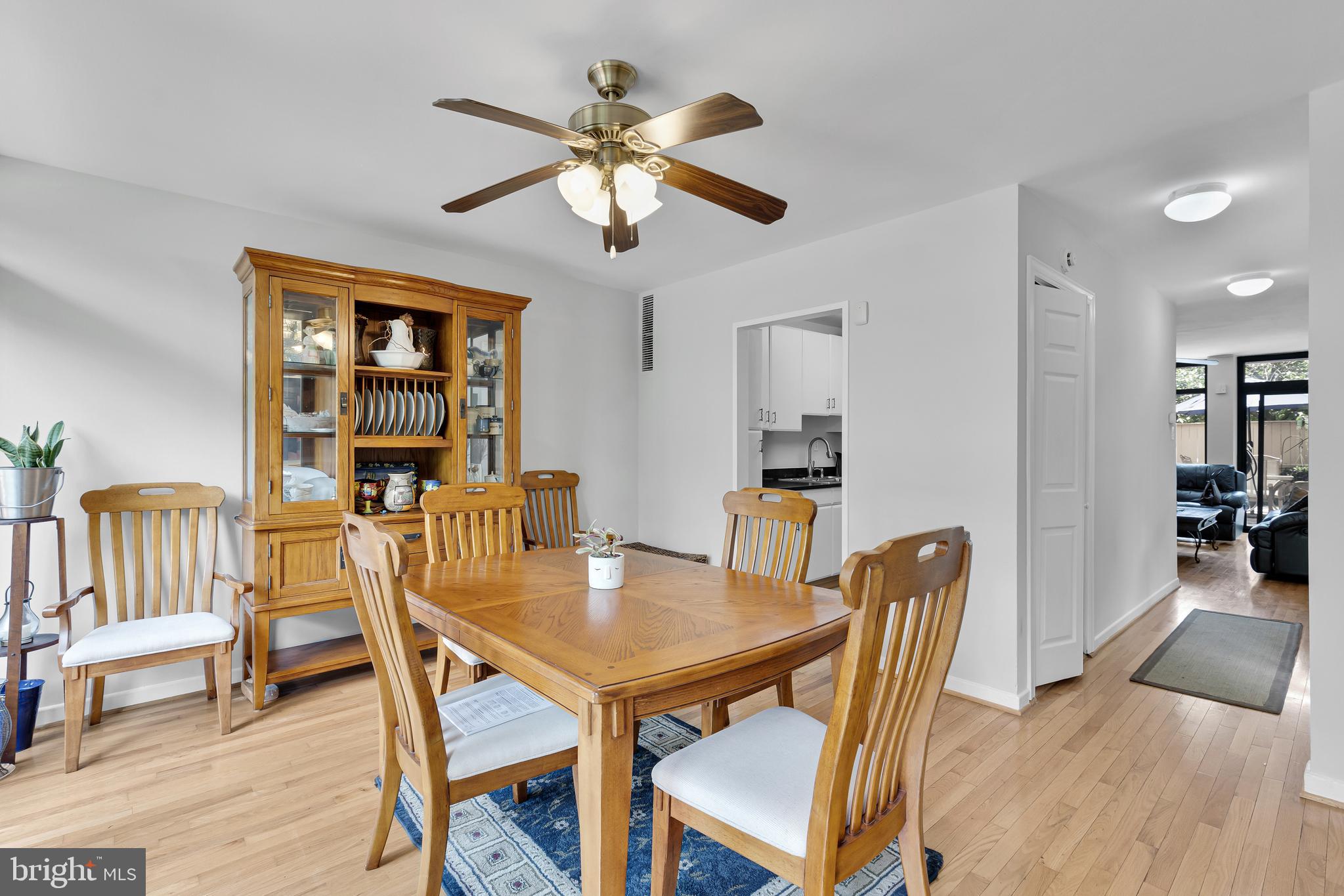 356 M Street Southwest, Unit 356 Washington, DC 20024 - Photo 11 of 30