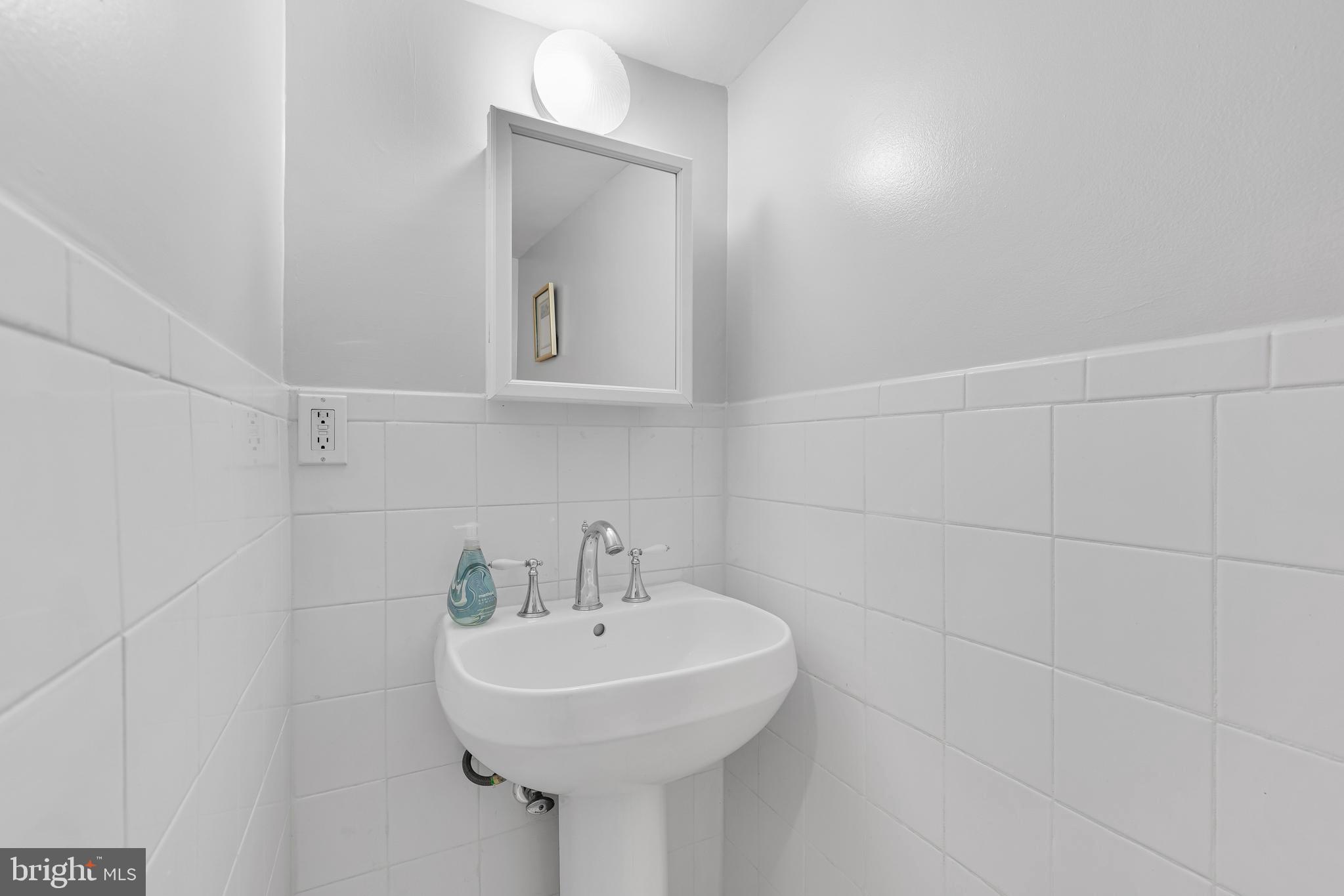 356 M Street Southwest, Unit 356 Washington, DC 20024 - Photo 21 of 30