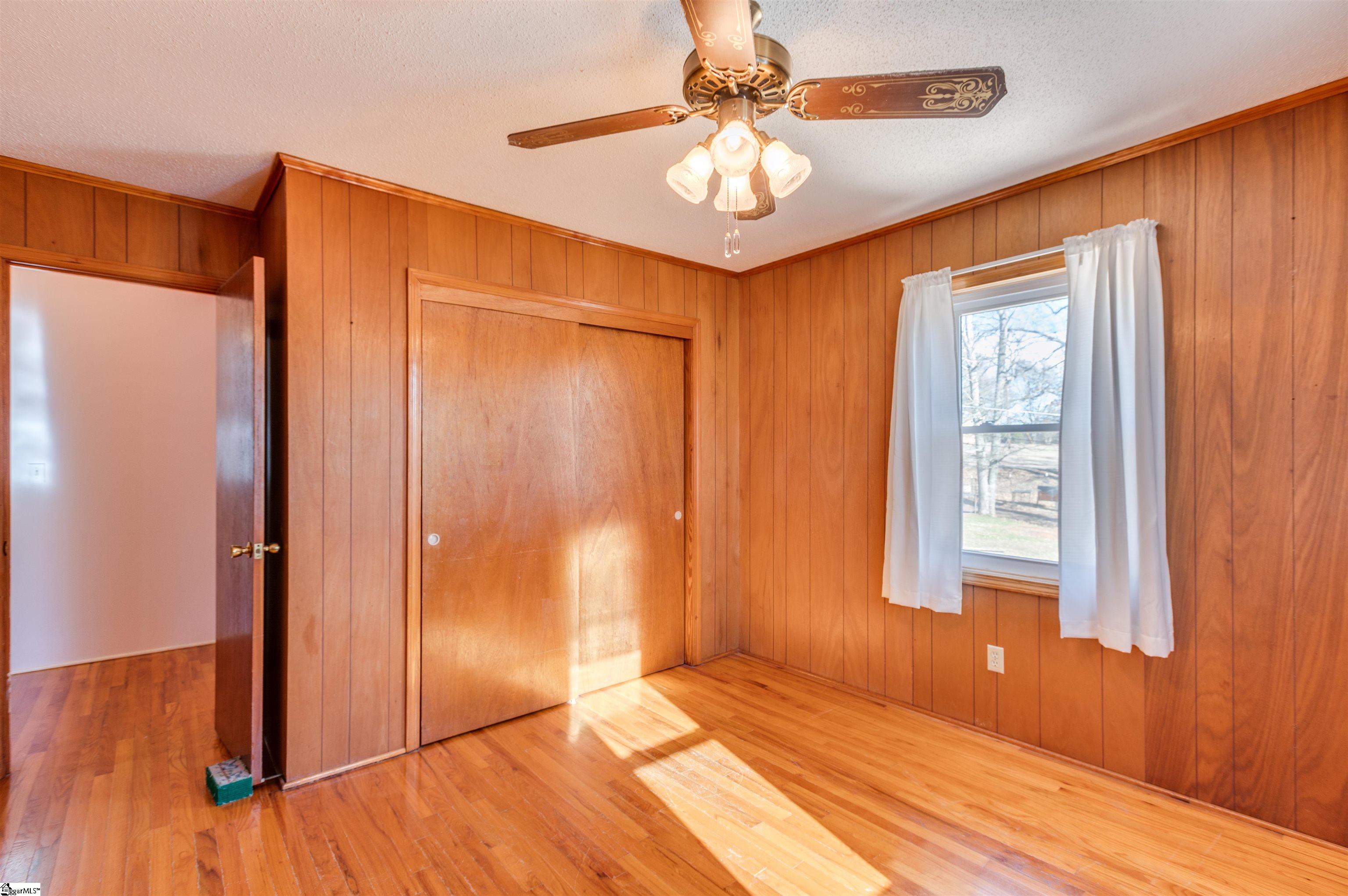 613 Black Snake Road Easley, SC 29640 - Photo 18 of 36