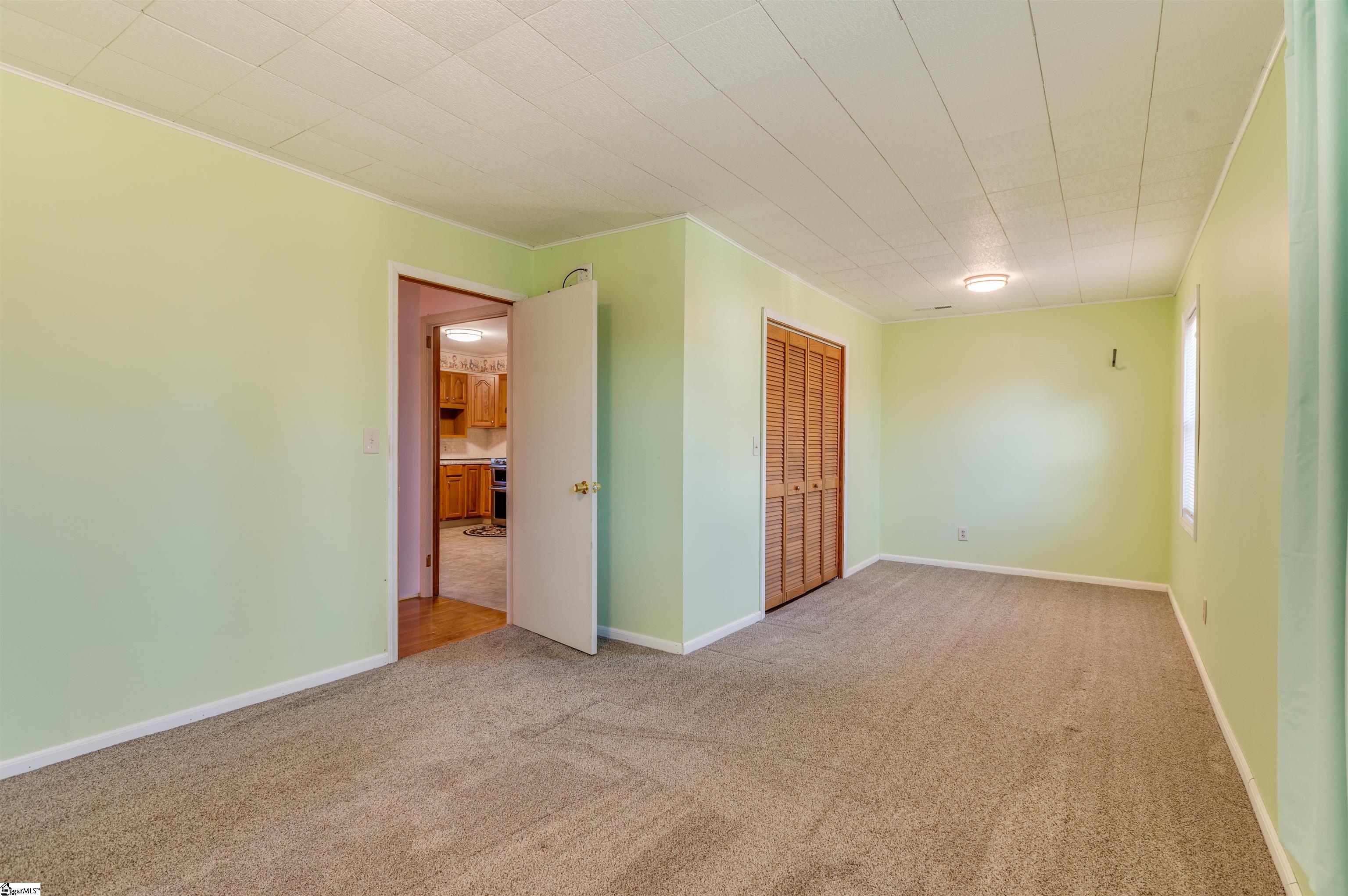 613 Black Snake Road Easley, SC 29640 - Photo 21 of 36