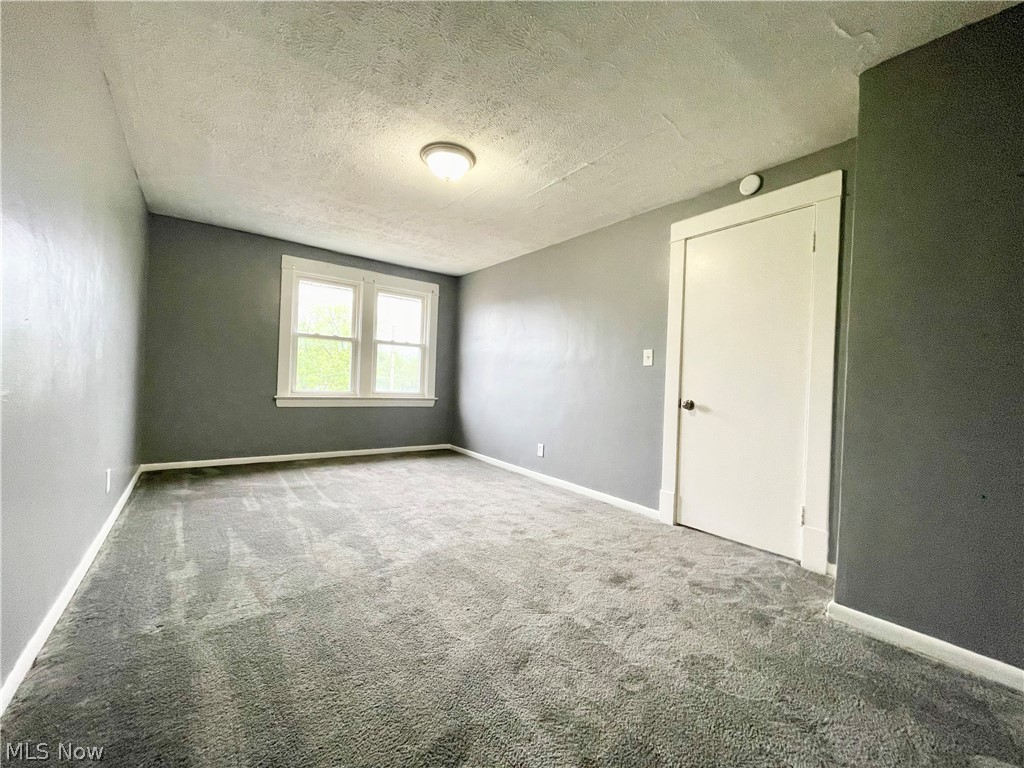 976 Rondel Road Cleveland, OH 44110 - Photo 28 of 35