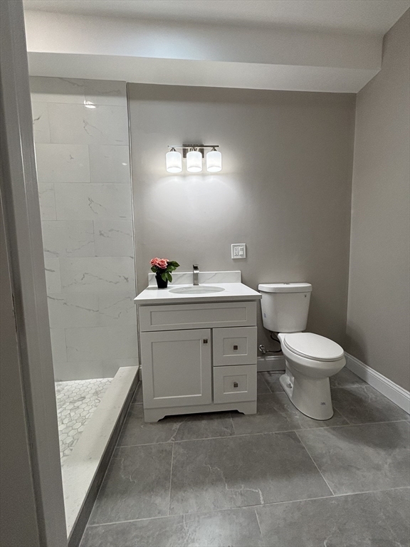13 Nahant Street, Unit 2D Lynn, MA 01902 - Photo 24 of 26