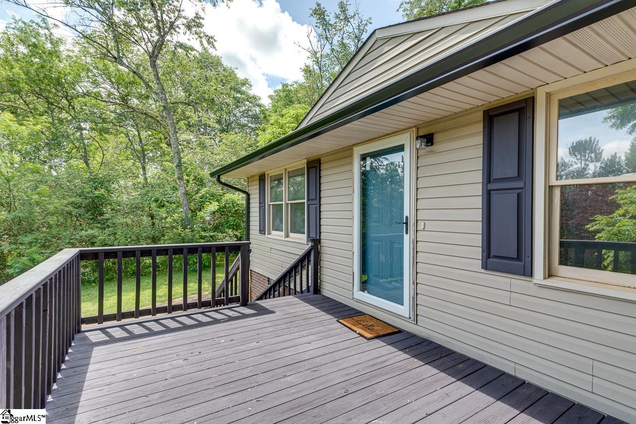 164 Erin Lane Pickens, SC 29671 - Photo 4 of 27