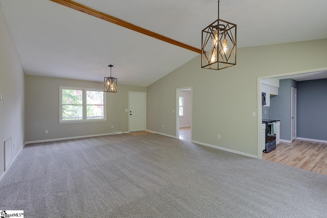164 Erin Lane Pickens, SC 29671 - Photo 8 of 27