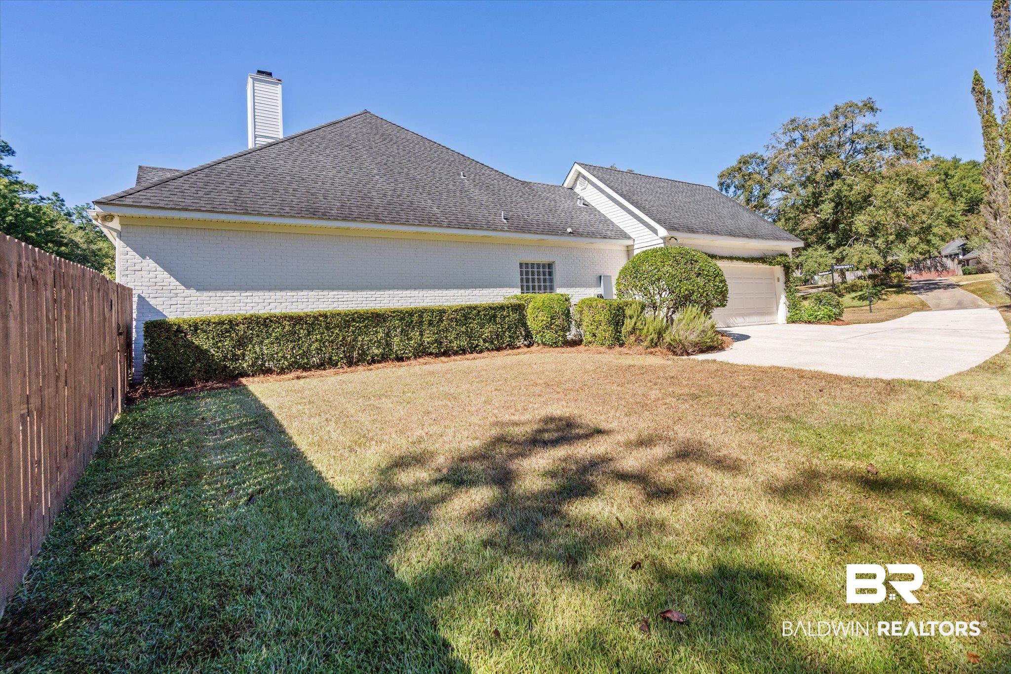 6803 Stonebrook Drive South Mobile, AL 36695 - Photo 4 of 44