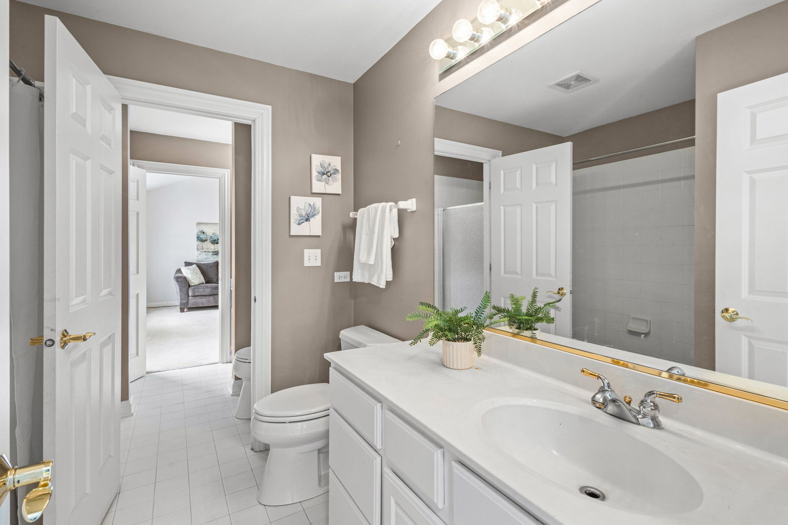 309 Morgan Lane Fox River Grove, IL 60021 - Photo 16 of 40