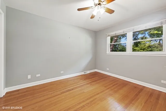 $3,500 | 7532 Sheridan Drive, Willowbrook, IL 60527