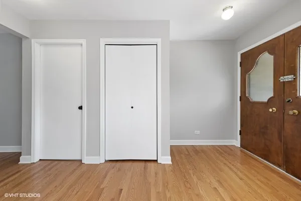 $3,300 | 7532 Sheridan Drive, Willowbrook, IL 60527