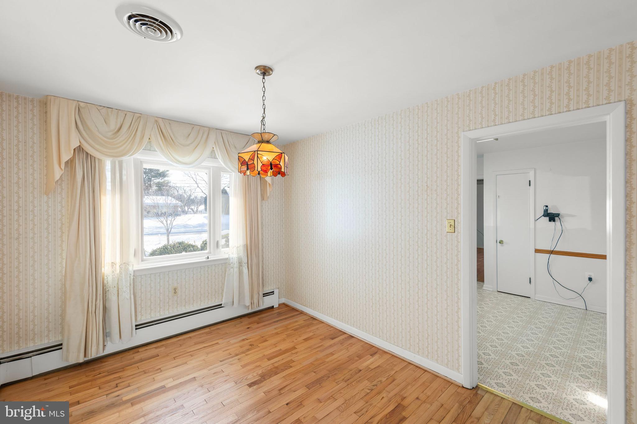 307 Fox Drive Winchester, VA 22601 - Photo 10 of 42 Dining room view looking into the kitchen