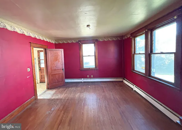 $194,900 | 5226 6th Street, Brooklyn, MD 21225