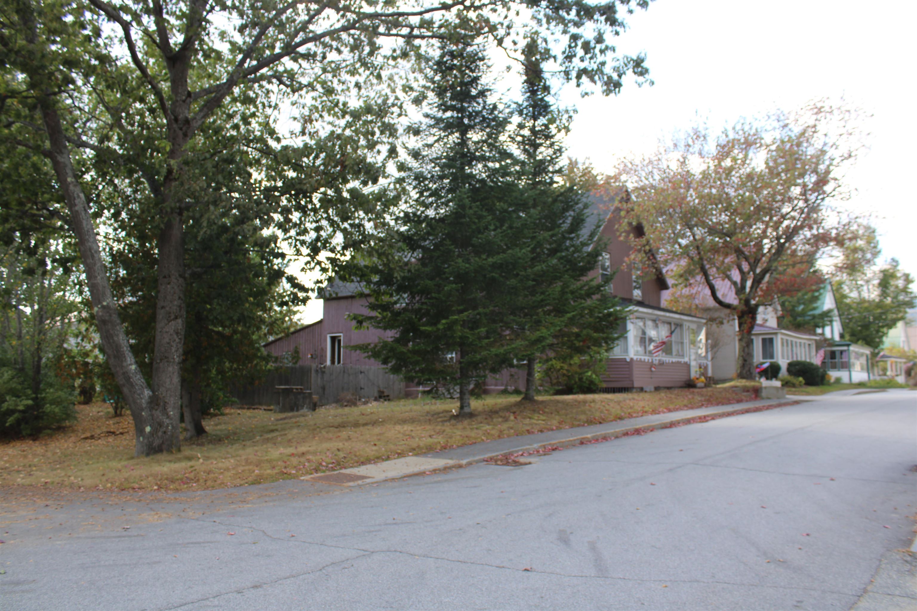 13 Maple Street Lincoln, NH 03251 - Photo 11 of 47